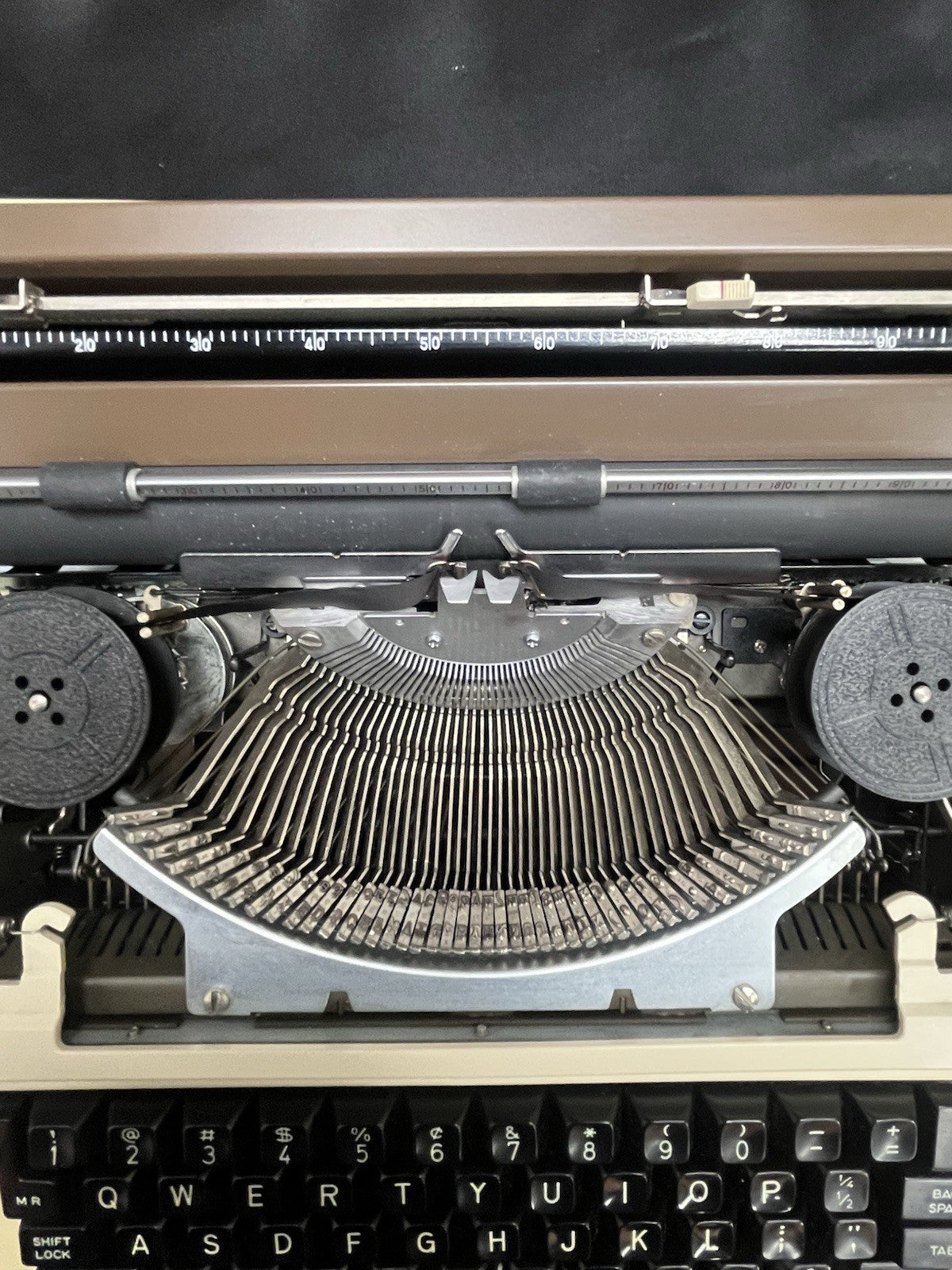 Brother Profile Electric 12 Typewriter w/ Case Vintage Superclean Tested Working