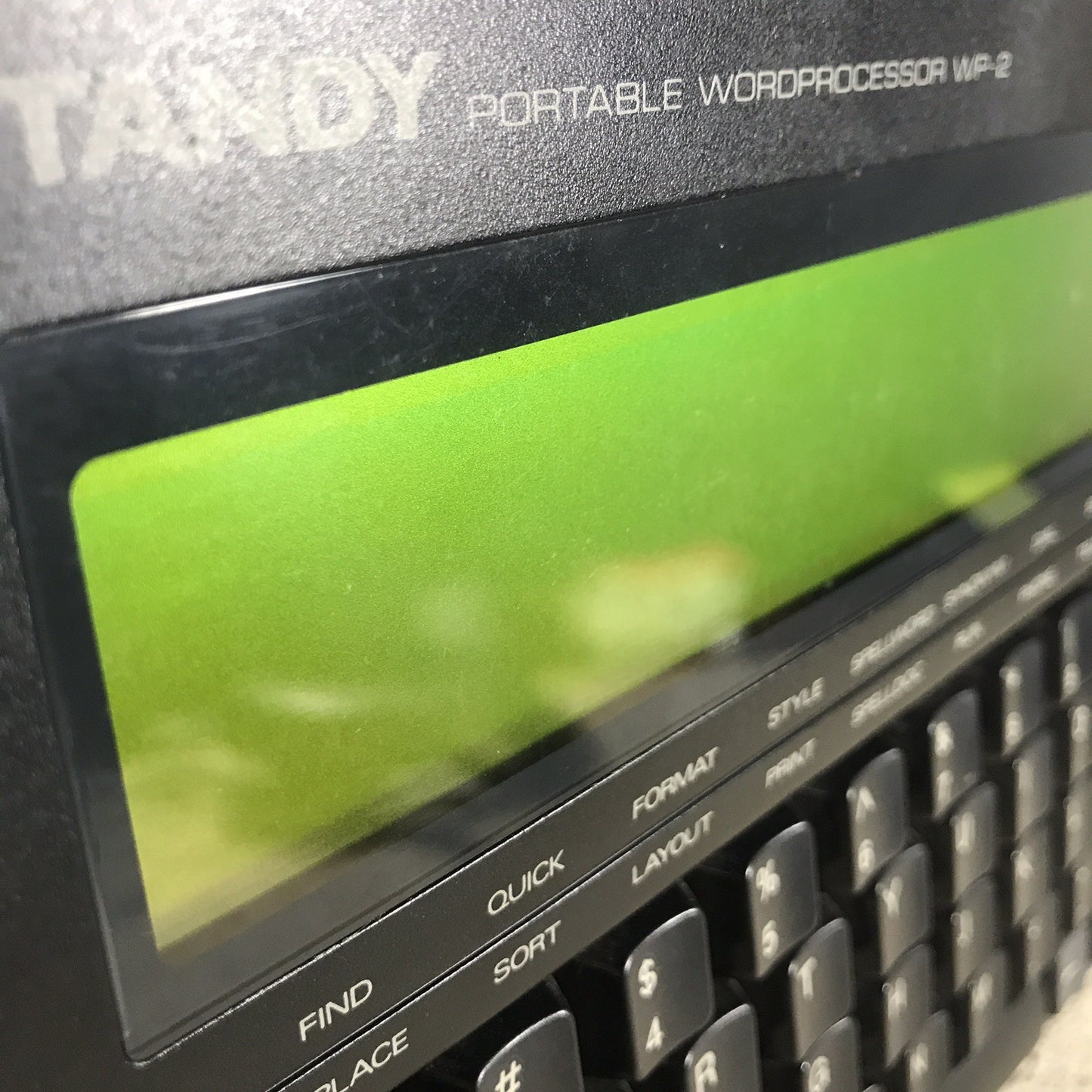 Tandy WP-2 Portable Word Processor Vintage w/ Case Tested Working 1989