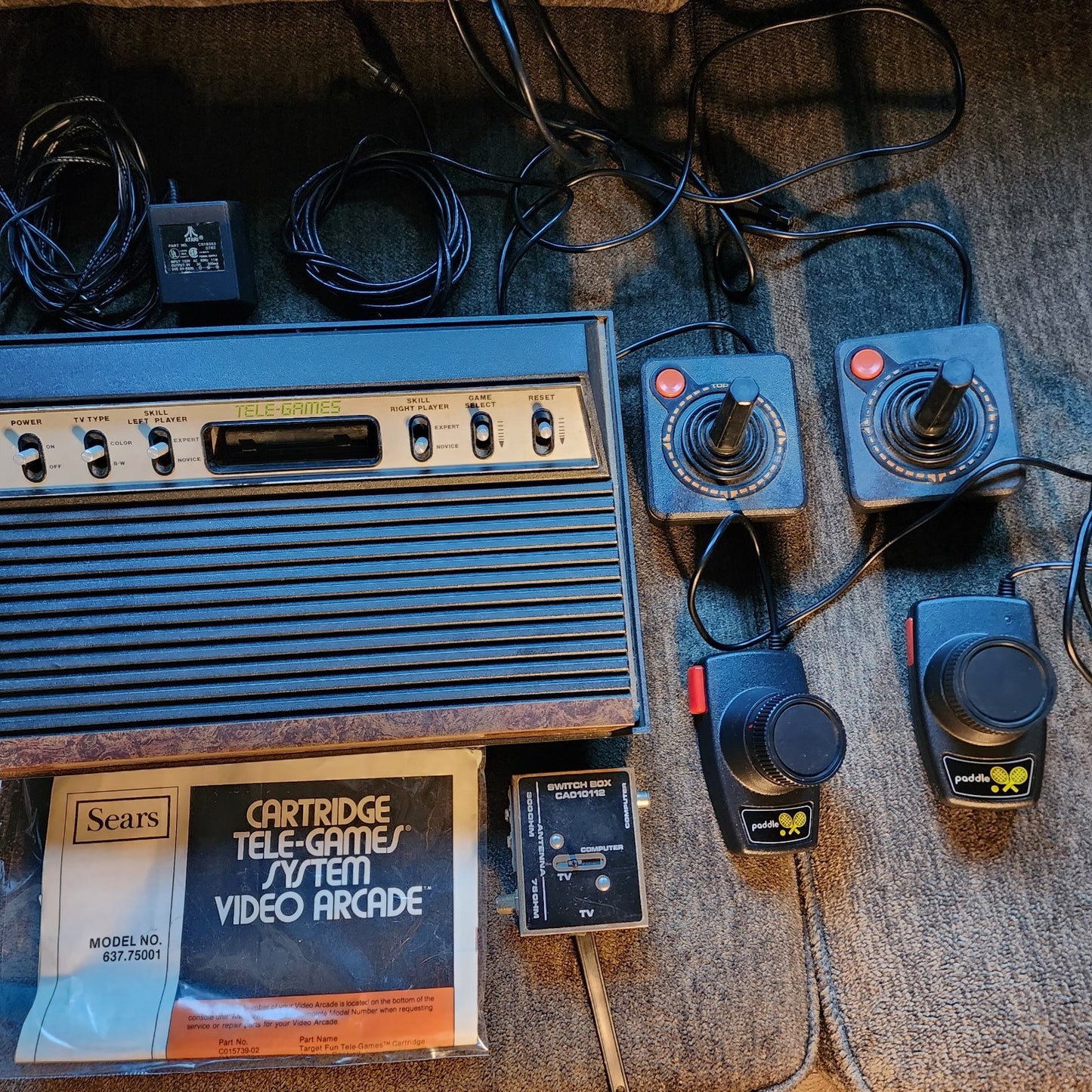 Vintage Sears Tele-Games Video Arcade Atari Console TESTED Working & Controllers