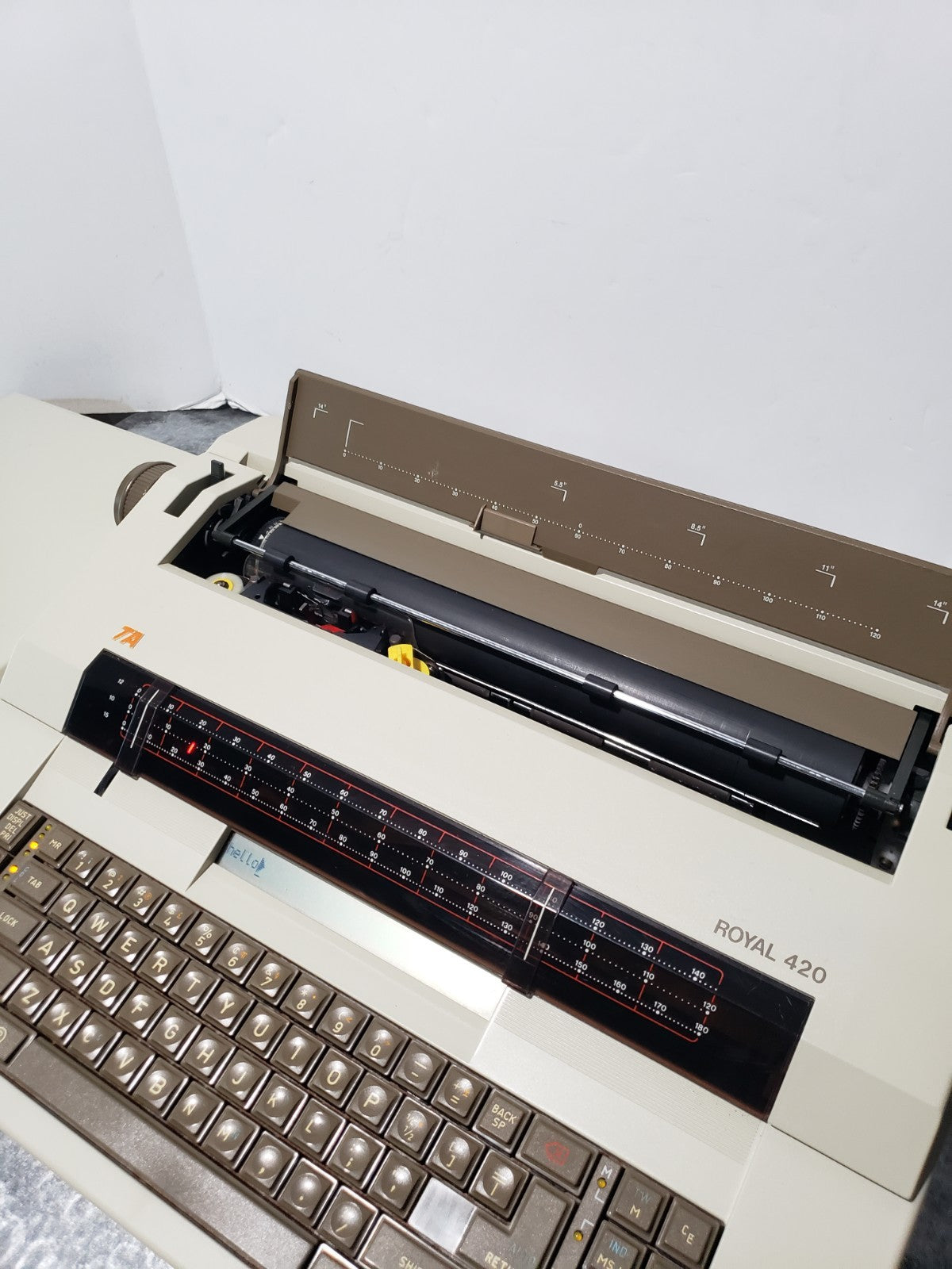 TA Royal 420 Electric Typewriter Vintage Working Office Machine