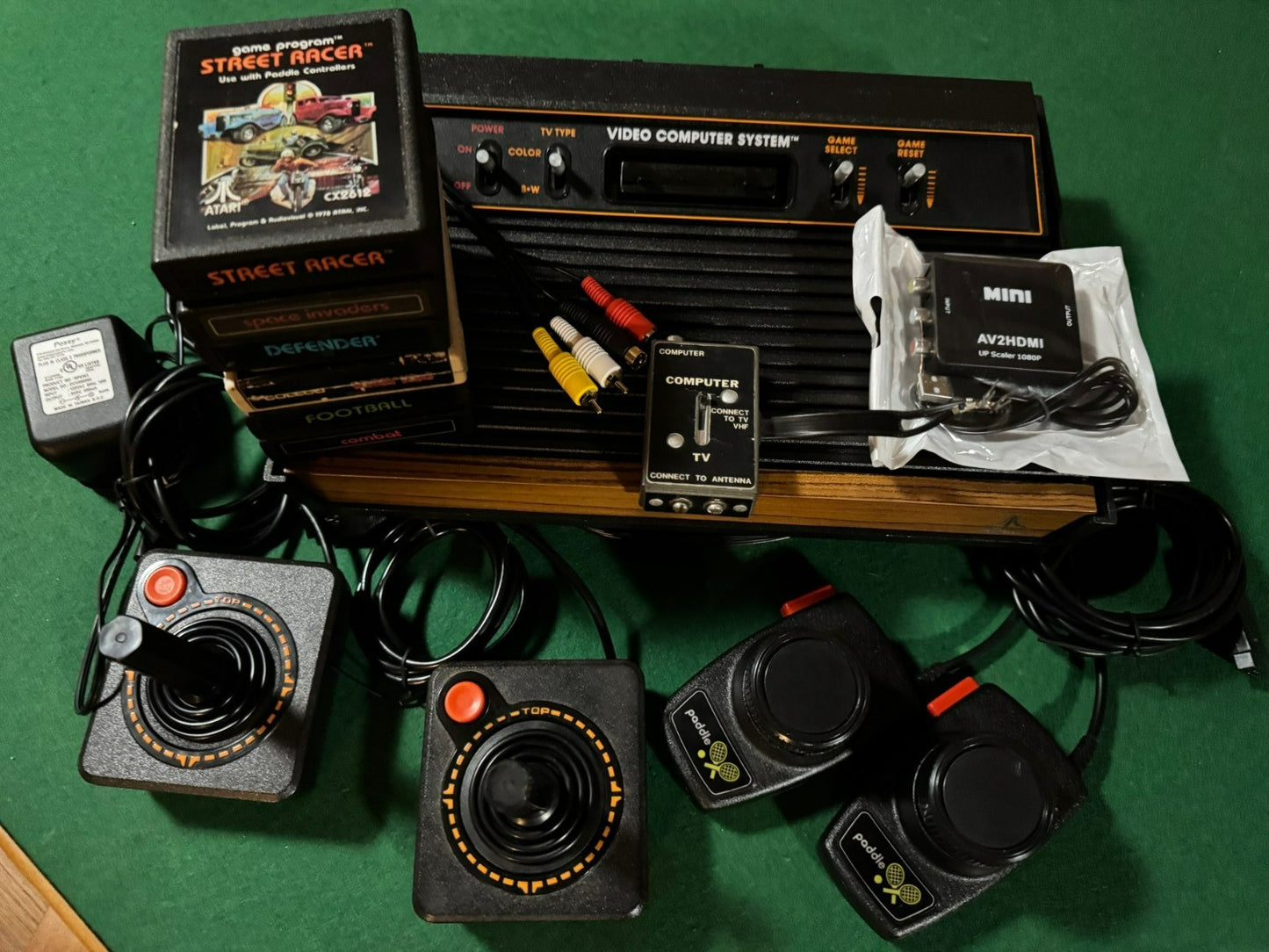 Atari 2600 Vintage 1980 Video Computer System Works on All TV's EXCELLENT!
