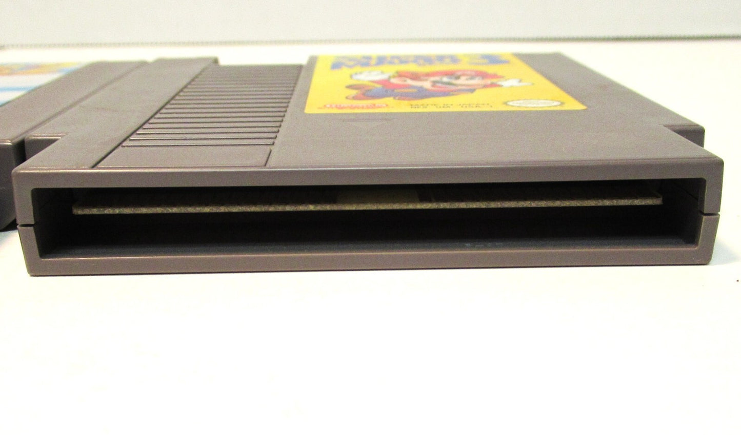 VINTAGE NINTENDO(ES) WITH MARIO 1, 2, AND 3 GAMES 2 CONTROLLERS ALL WORKING !!