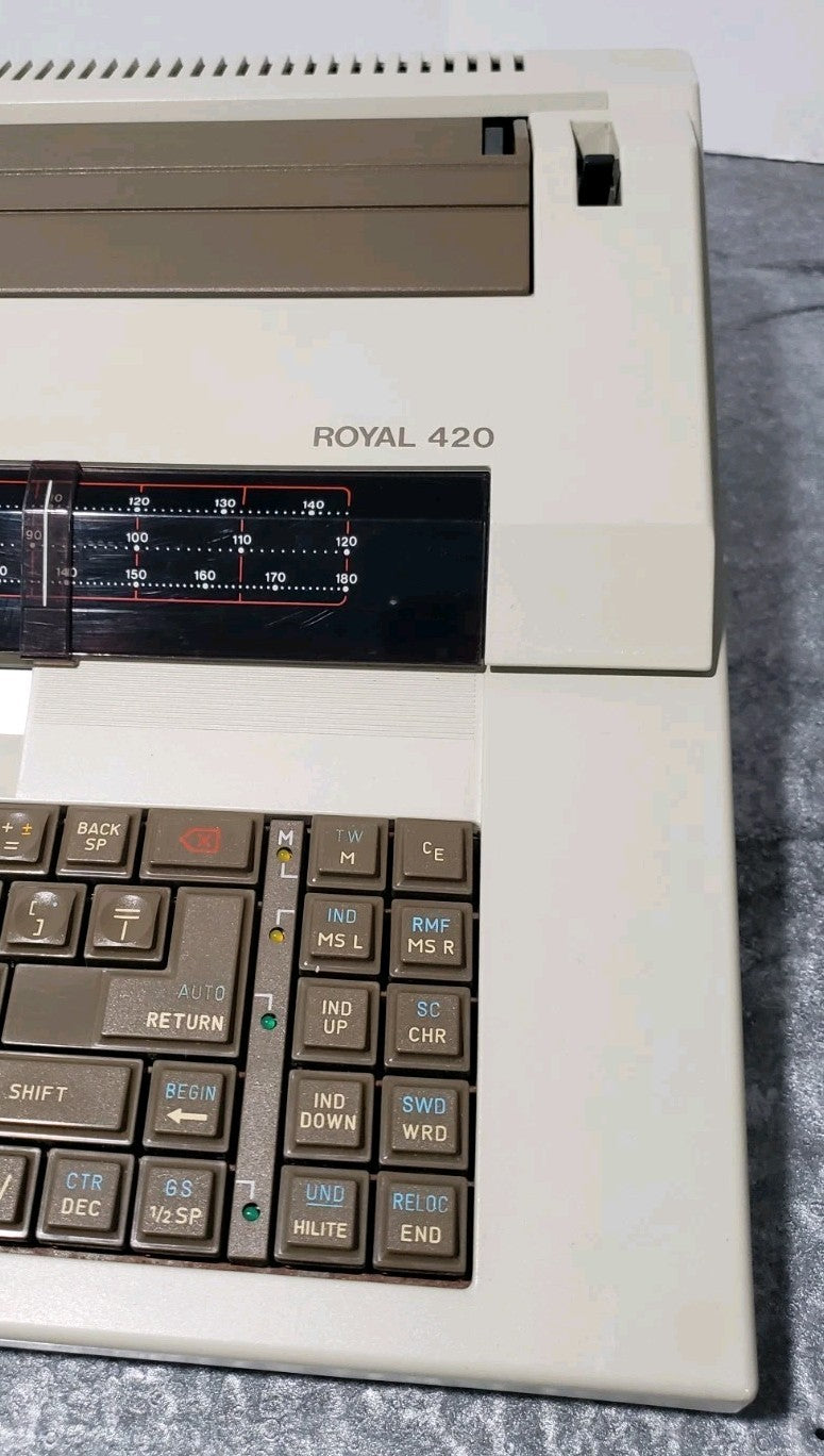 TA Royal 420 Electric Typewriter Vintage Working Office Machine