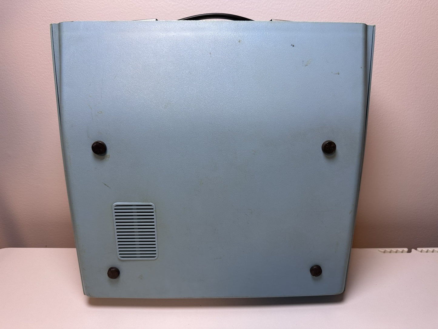 Royal Saturn SP-8000 Electric Typewriter Blue Vintage