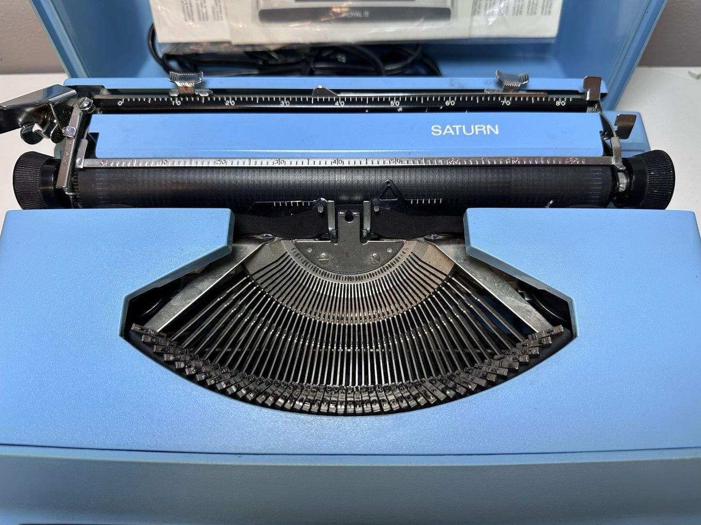 Royal Saturn SP-8000 Electric Typewriter Blue Vintage