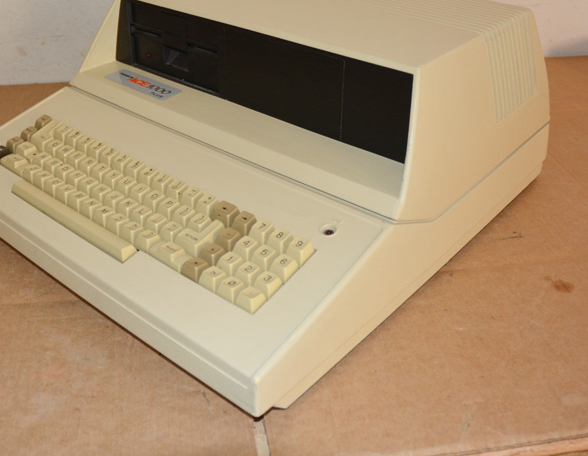 Franklin Ace 1000 Plus Vintage Computer Working Apple II Clone