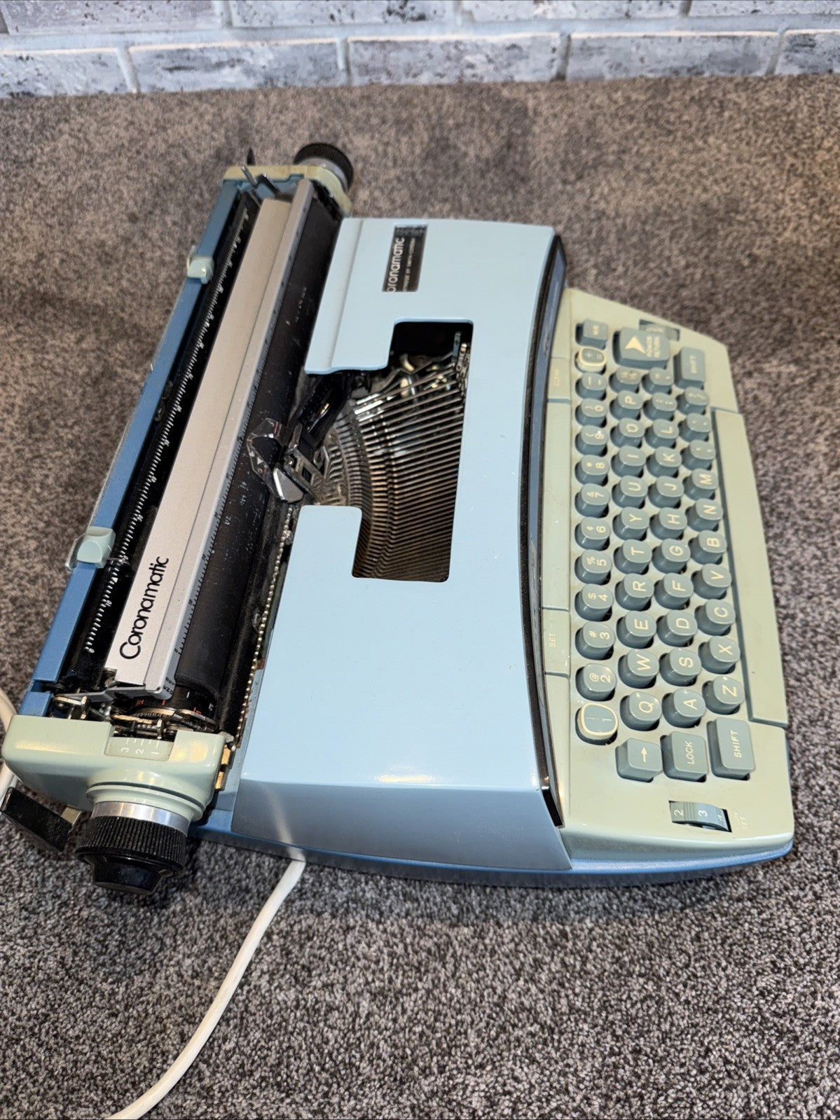 Smith-Corona Coronet Super 12 Vintage Portable Electric Typewriter w/Case Works