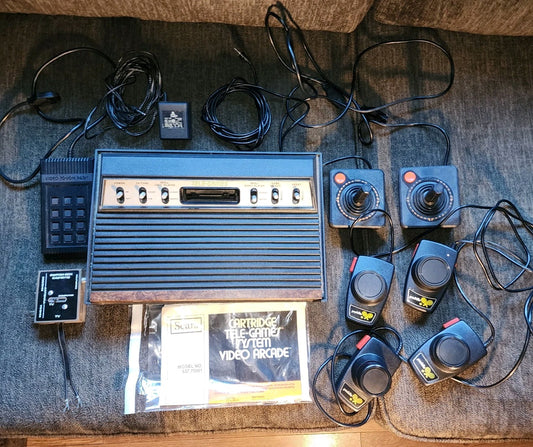 Vintage Sears Tele-Games Video Arcade Atari Console TESTED Working & Controllers
