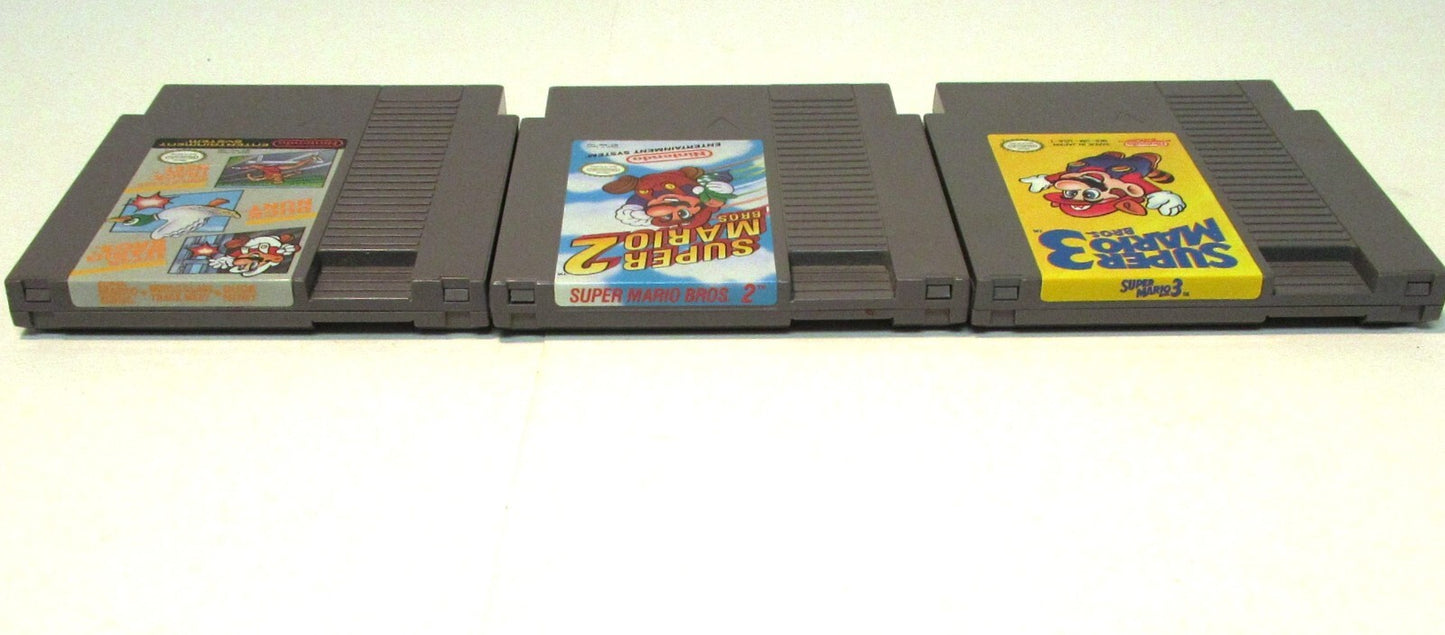 VINTAGE NINTENDO(ES) WITH MARIO 1, 2, AND 3 GAMES 2 CONTROLLERS ALL WORKING !!