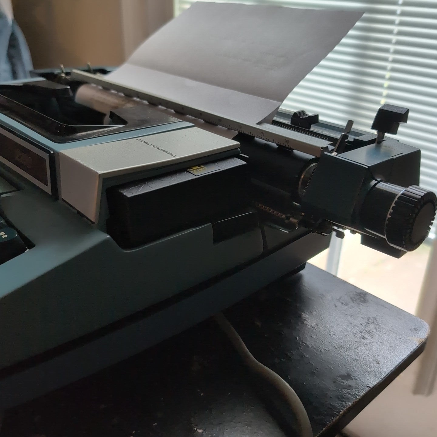 Smith Corona Coronamatic 2200 Electric Typewriter w/ Case Tested Working Vintage