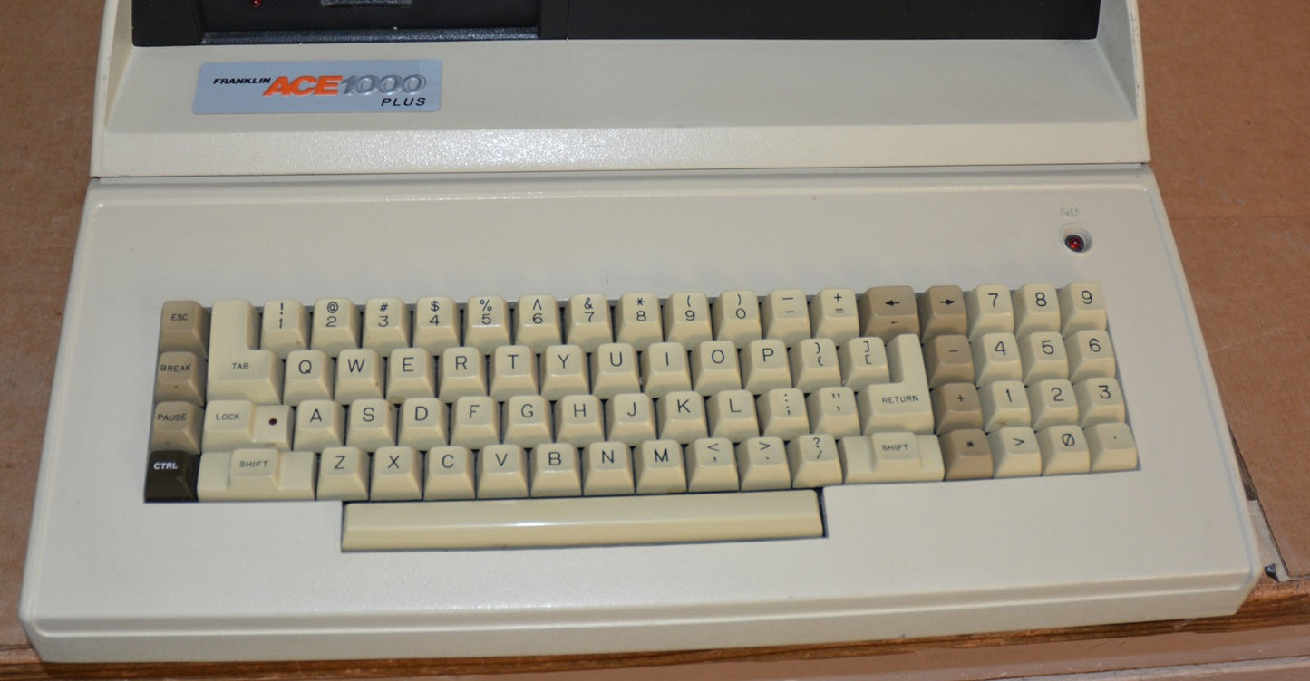 Franklin Ace 1000 Plus Vintage Computer Working Apple II Clone