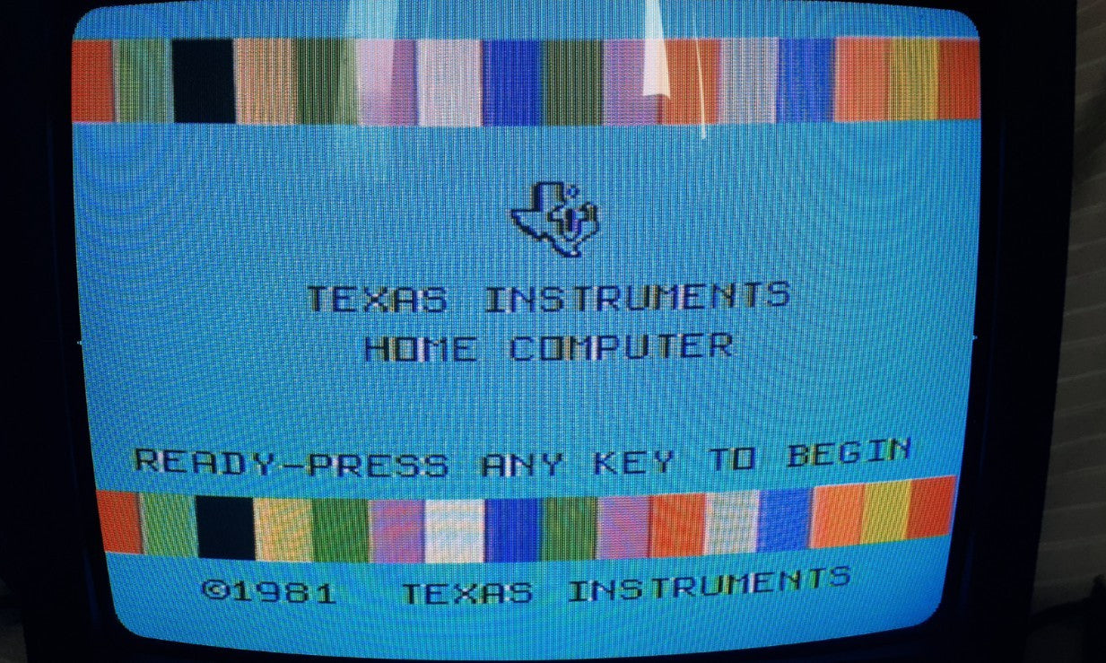 Vintage Texas Instruments TI-99/4A Home Computer +Disk Manager 2 Cartridge Works